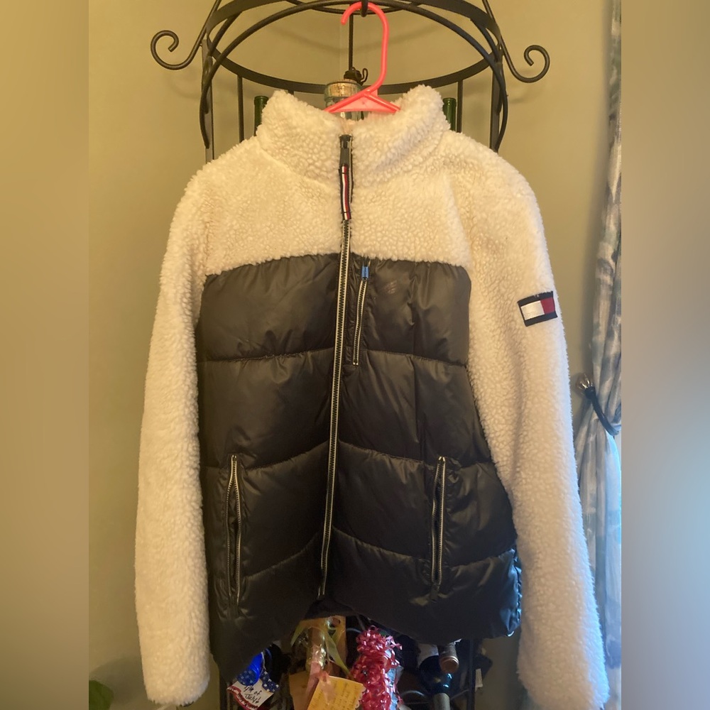 Tommy Hilfiger size L puffer/fleece winter jacket.